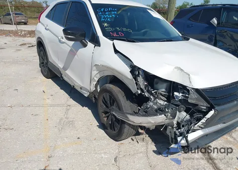 2018 Mitsubishi Eclipse Cross Le из США, поврежденный, VIN JA4AT4AA7JZ070340